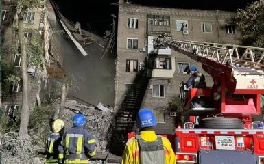 Військові РФ вдарили ракетами по Запоріжжю та Миколаєву