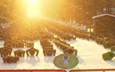 Рекордний флешмоб українських військових підтримав Харків: з'явилося яскраве відео