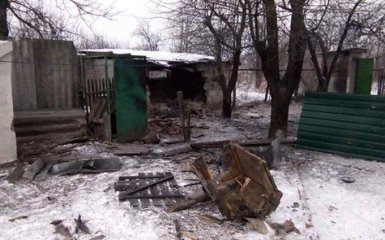 Обстрел боевиками ДНР мирной Авдеевки: появились фото разрушений