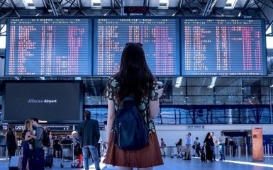 МЗС запустило карантин-бота для українців, які подорожують за кордоном