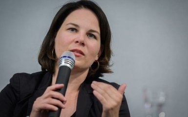 Германия заявила о намерении выслать еще 30 российских дипломатов