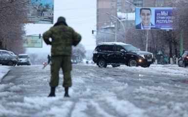 Боевики ужесточили давление на владельцев авто с украинскими номерами: шокирующие подробности