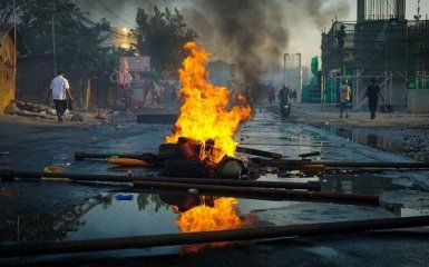 У Казахстані спалахнули масові протести