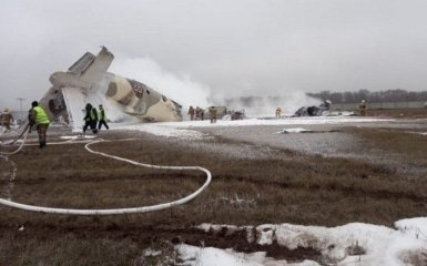 В Казахстане разбился военный самолет, есть погибшие