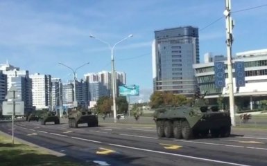 Тихановська приголомшила заявою про Путіна, Лукашенко стягує військову техніку - що відбувається в Білорусі прямо зараз