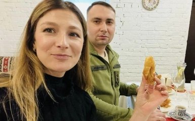 Уже этим летом: Джапарова и Буданов анонсировали сезон медовой пахлавы в Крыму