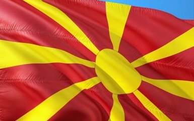 Парламент Македонии утвердил новое название страны