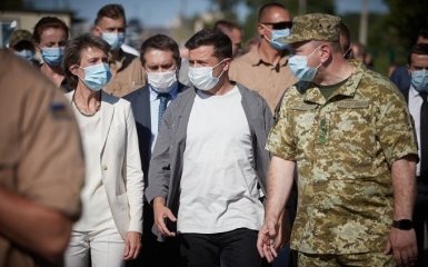 Зеленский собирается подписать соглашение о Донбассе с Путиным - что происходит