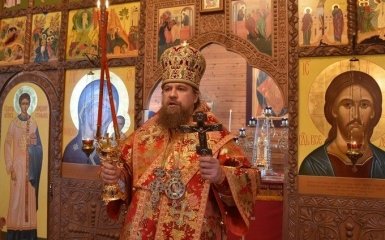 В России архиепископ облил подчиненного кипятком