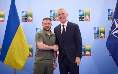 Зеленский и Столтенберг определили шаги для разблокирования зернового коридора