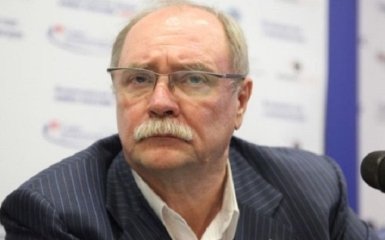 Знаменитый российский режиссер едет снимать фильм про боевиков "Новороссии"