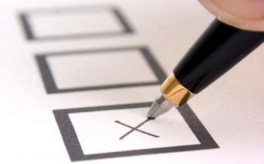 На виборах в Раду українці можуть підтримати "Батьківщину", БПП і "За життя" - пул соціологів