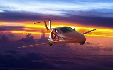Инженеры США представили первое летающее авто: появилось видео