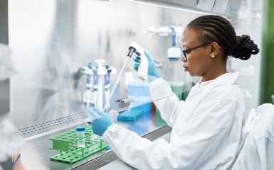 Ціна на вакцину Pfizer різко пішла вгору