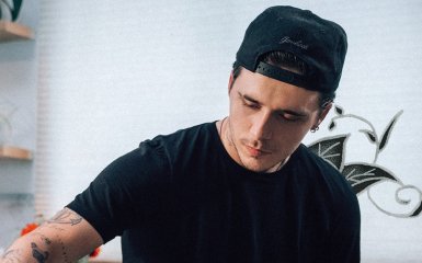 Сын Бекхэмов решился рассказать правду