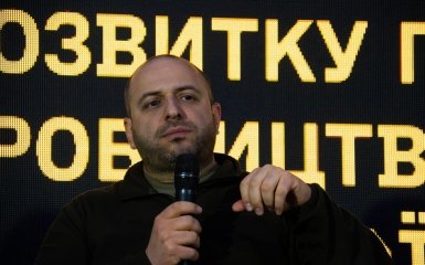 Рустем Умєров