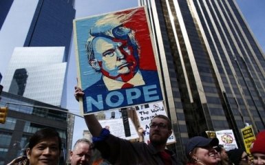 Трамп відповів на протести, у Путіна відразу приєдналися