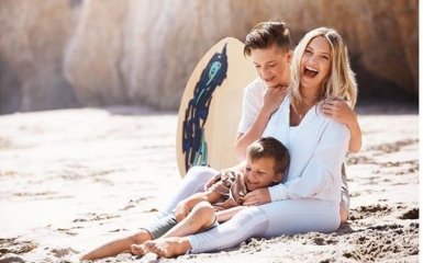 Ждать осталось недолго: беременная Кейт Хадсон показала свой огромный живот