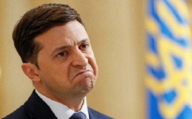 Ждем извинений: у Зеленского ответили Порошенко