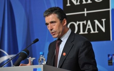 У Путіна екс-генсека НАТО обізвали рабом