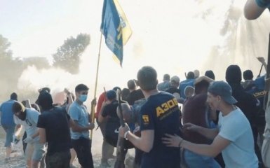Побоище в Киеве: появились новые фото со скандальной стройки