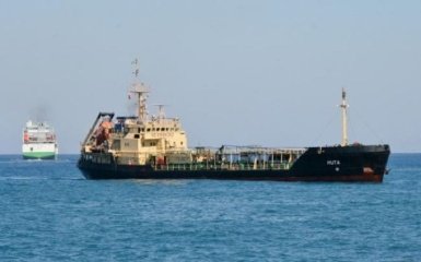 У Лівії з боєм затримали український танкер - ЗМІ