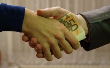 Поймали на "горячем": все детали задержания заместителя министра Грымчака