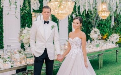 Голкіпер збірної Польщі одружився з українською красунею: опубліковані фото