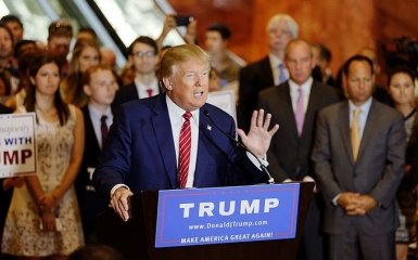 Шокуюче зізнання Болтона про Україну - у Трампа жорстко відреагували