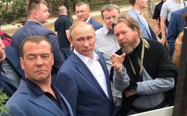 Путін і Медведєв в окупованому Криму: з'явились фото