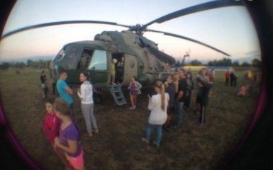 В Запорожской области произошло ЧП с военным вертолетом: появились фото и видео