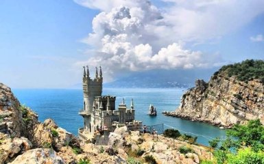 Казахстан сделал гражданам намек насчет отдыха в Крыму