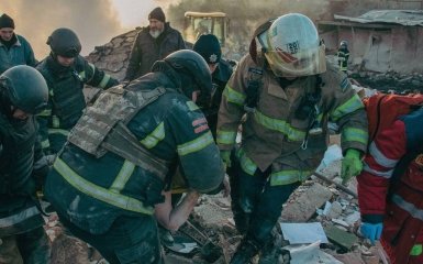 Russia shelled Dobropill and Chasiv Yar in Donetsk region. Three people died