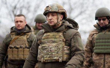 Зеленский срочно отправился на передовую на Донбасс