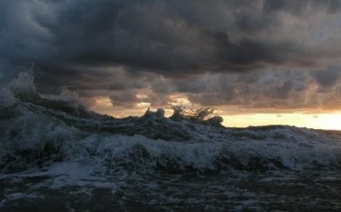 Шторм в Крыму