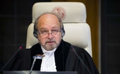 Суд в Гаазі зобов'язав Росію припинити гнобити права кримських татар і українців в Криму