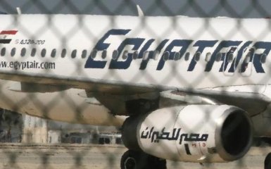 Египетский самолет упал в Средиземное море: главные подробности
