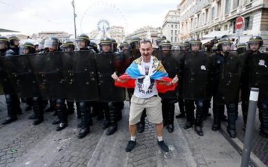 О российских болельщиках на Евро-2016 сочинили остроумный анекдот