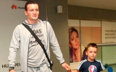 Футболіст збірної України: було соромно ступати на рідну землю