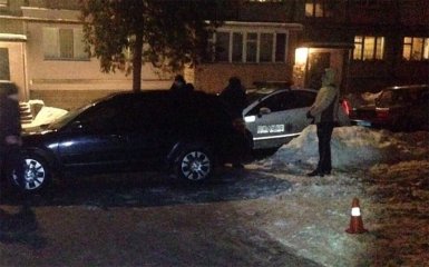 В Киеве таксист устроил стрельбу по пассажиру: появились фото и подробности