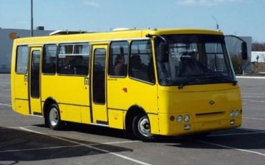 Сеть возмутил инцидент с военным во львовской маршрутке