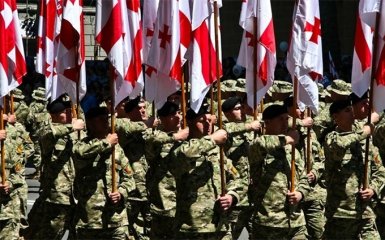 У Грузії розгорається скандал через важливе рішення по армії
