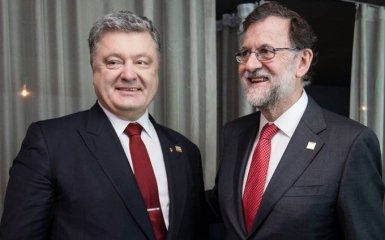 Порошенко обвинил Россию в срыве трансфера Зозули
