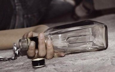 Смертельний сурогат косить українців: число жертв зростає