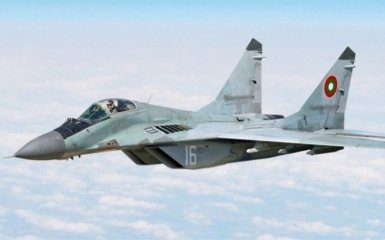 Україна може отримати танки та винищувачі від Словаччини