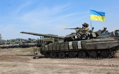 Украинские танкисты ударили в тыл врагу: появились фото новых учений