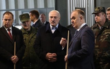 У Лукашенка по-справжньому запанікували після неочікуваного рішення Макрона