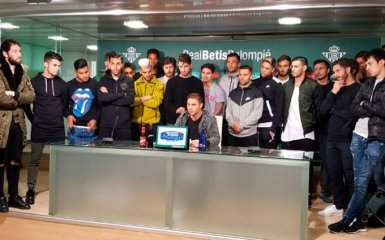 "Мы все - Зозуля": футболисты испанского клуба потребовали защитить права игрока сборной Украины - опубликовано видео