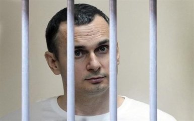 Политзаключенный Олег Сенцов объявил голодовку в российской колонии