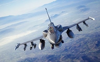 F-16